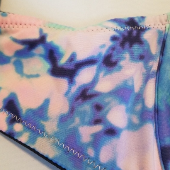 Pink bra - Picture 4 of 4